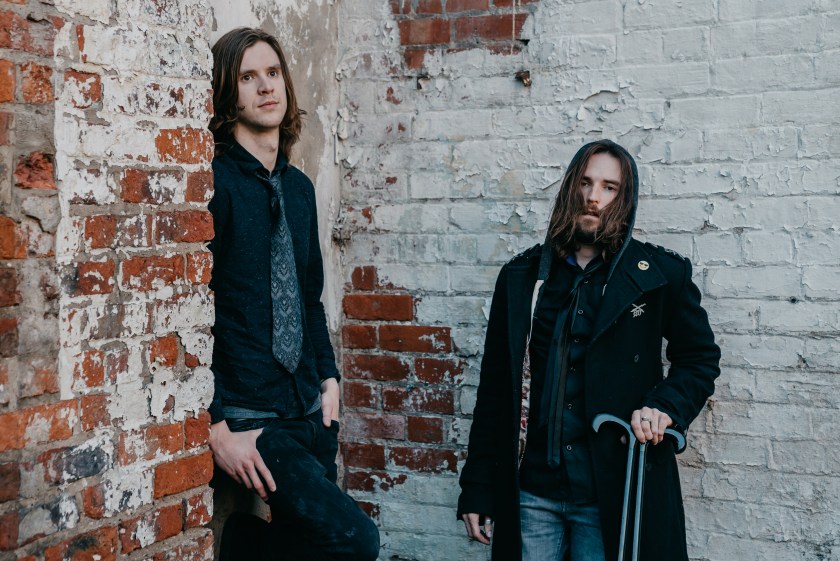 Dom Smith Parasitic Twins Band 1