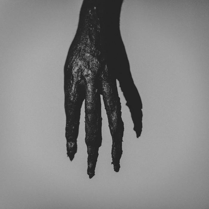 Briqueville – IIII&nbsp;(Review)